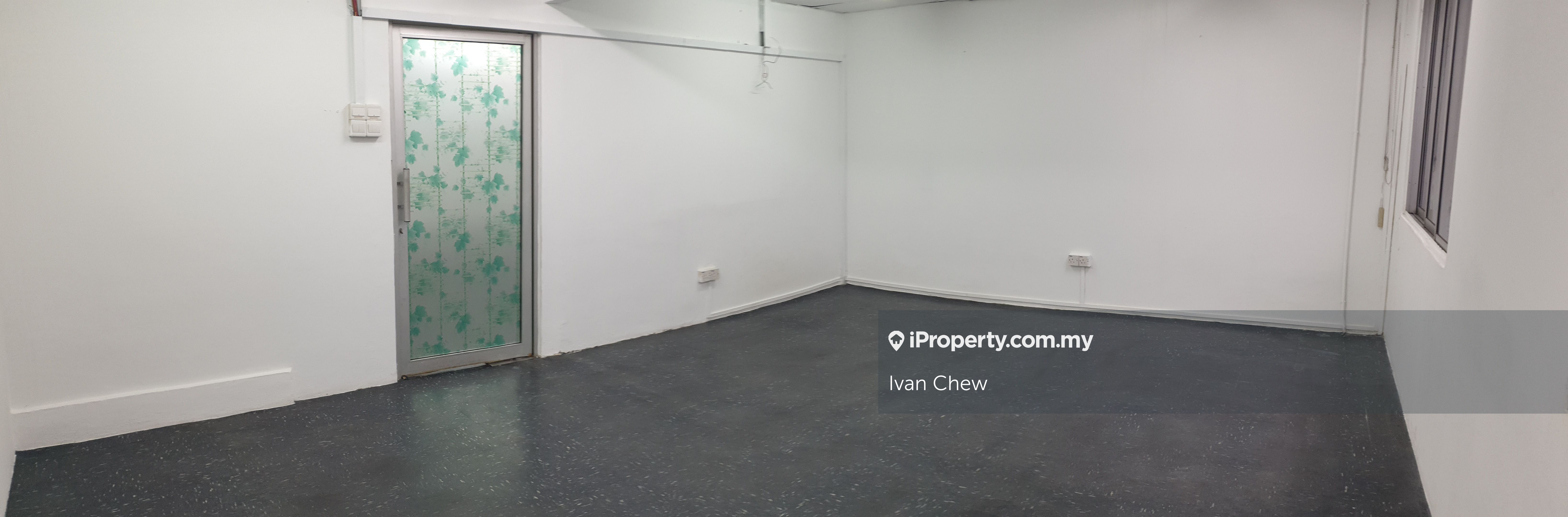 1st floor office for rent, Salak south garden , Salak Selatan for rent
