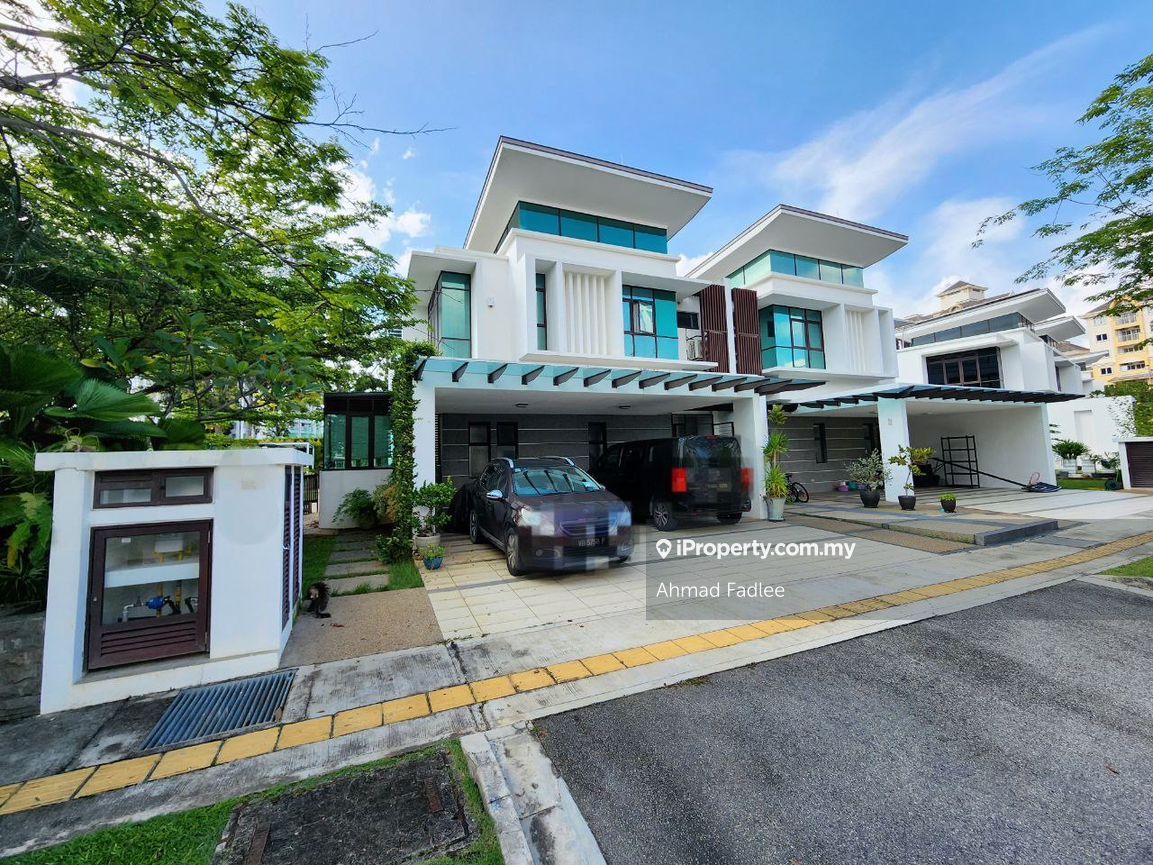 Corner Lot 2 Storey Semi-D Fera Residence, Putrajaya
