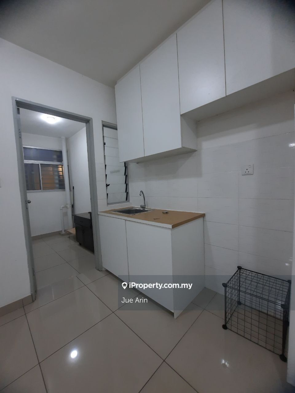 Sentrovue Serviced Residence 3 Bedrooms For Sale In Shah Alam, Selangor ...