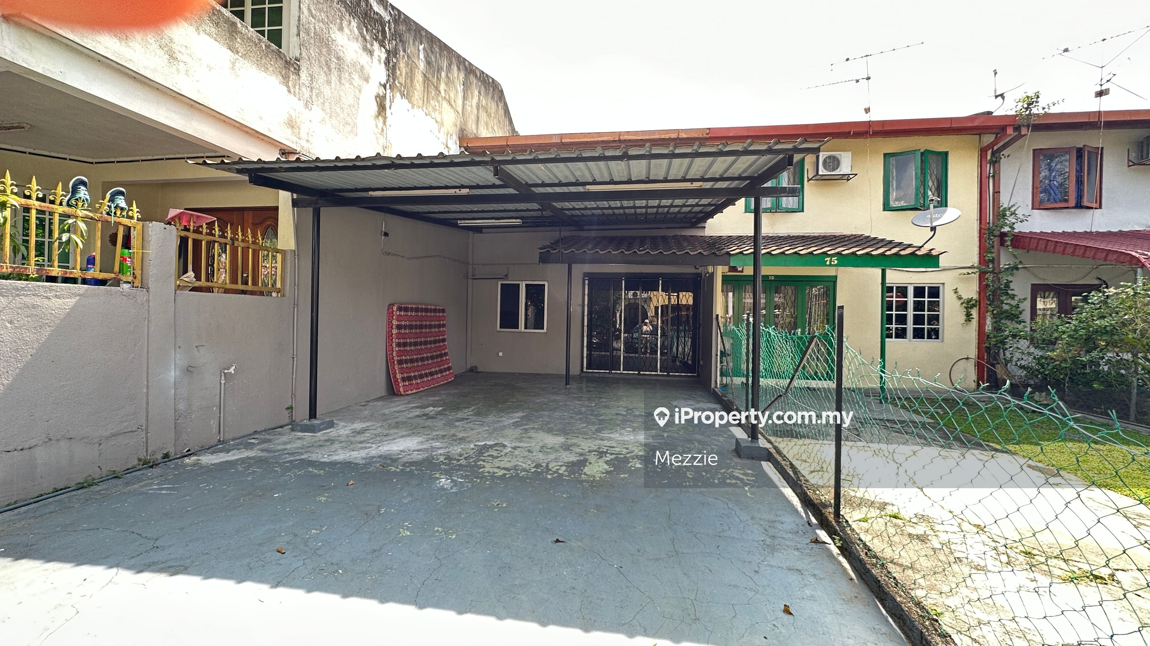 Taman Melawati Intermediate 2sty Terrace/Link House 3 bedrooms for rent
