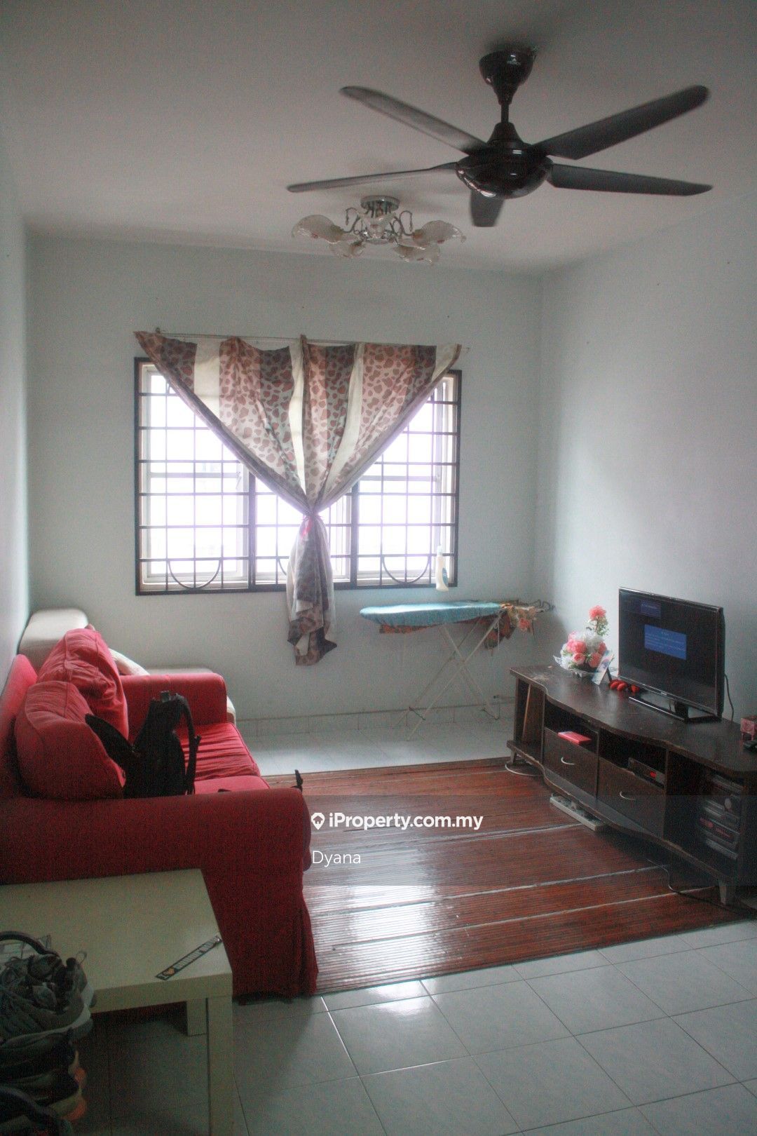 Pangsapuri Salvia Apartment 3 Bedrooms For Sale In Kota Damansara Selangor Iproperty Com My