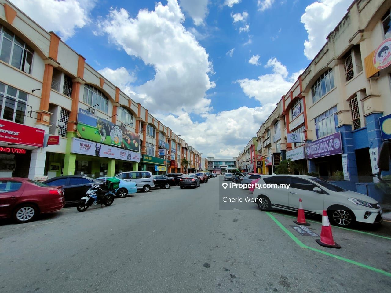 Puchong Utama, Puchong Utama PU 7, Puchong Intermediate ShopOffice for