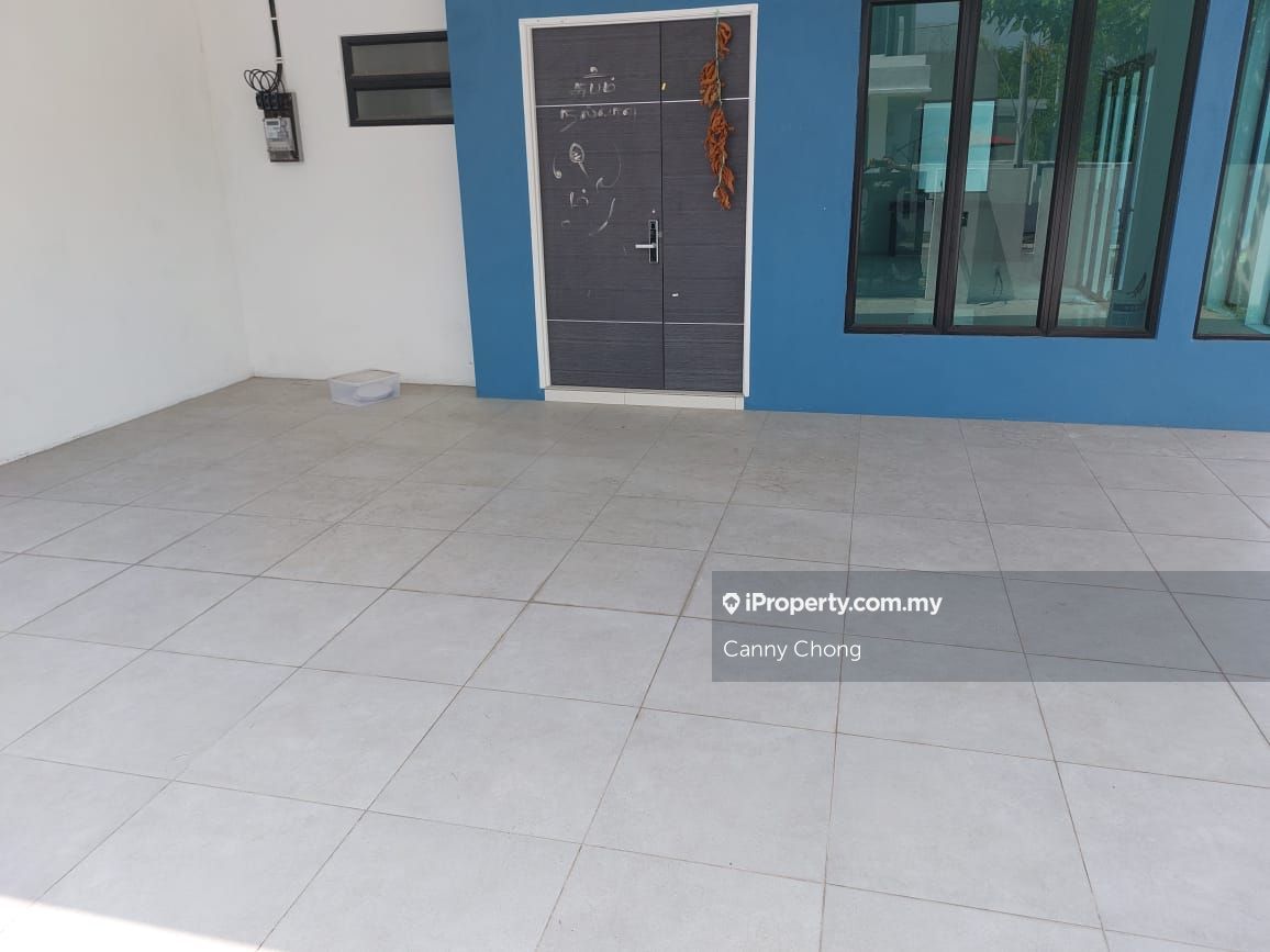 Sunland Residence, Ipoh Corner lot Semidetached House 5 bedrooms for