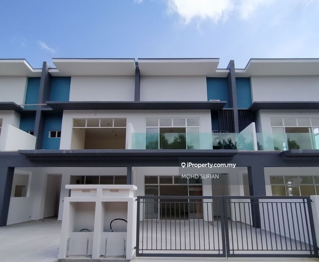 Kuantan 2sty Terrace/Link House 4 bedrooms for sale
