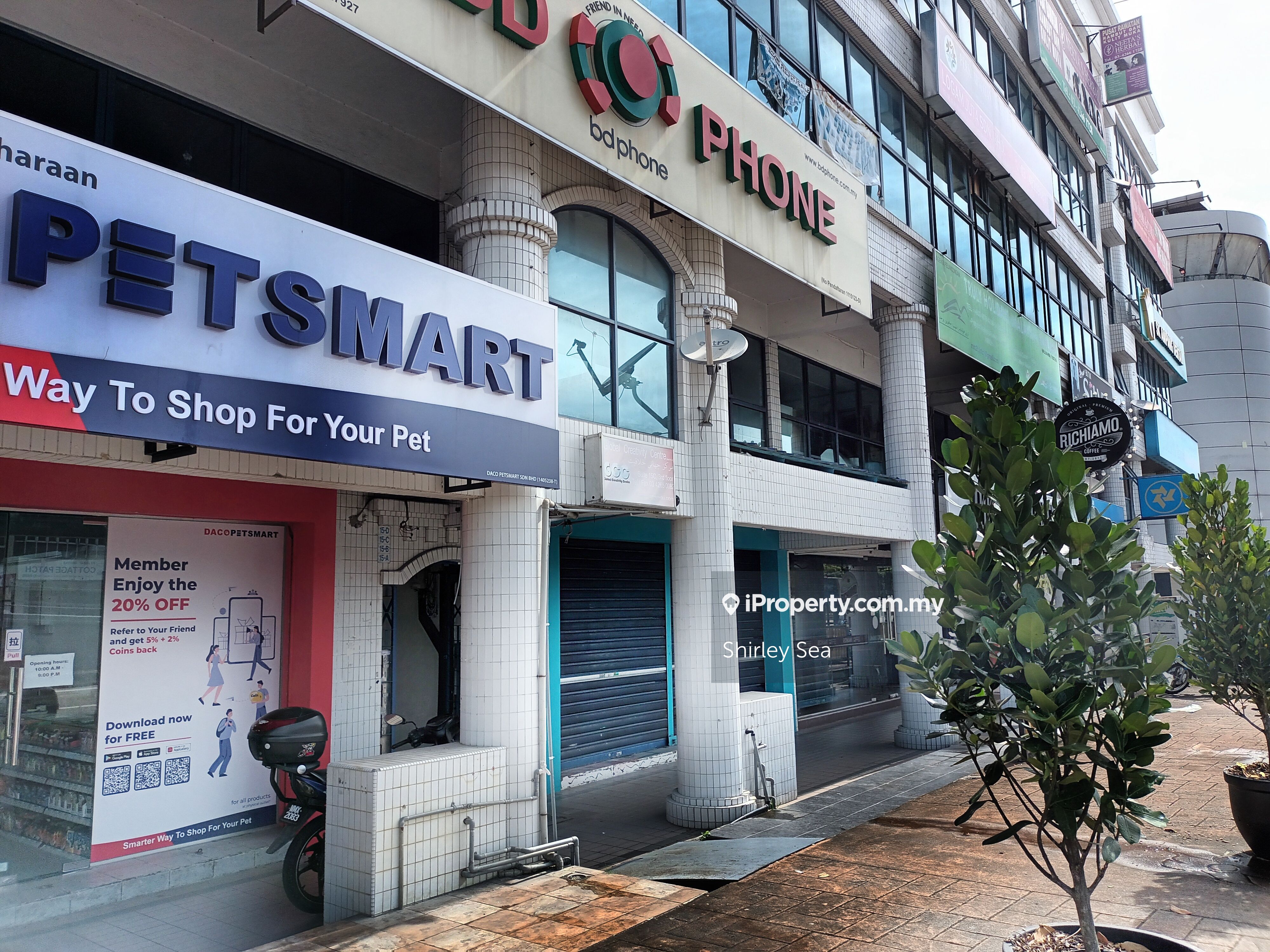 Jalan Mamanda, Ampang Point, Ampang Utama, Ampang Intermediate Shop for