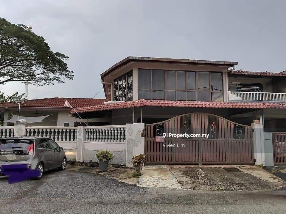 Taman Cempaka,Gunung Rapat, Ipoh 2sty Terrace/Link House 7 bedrooms