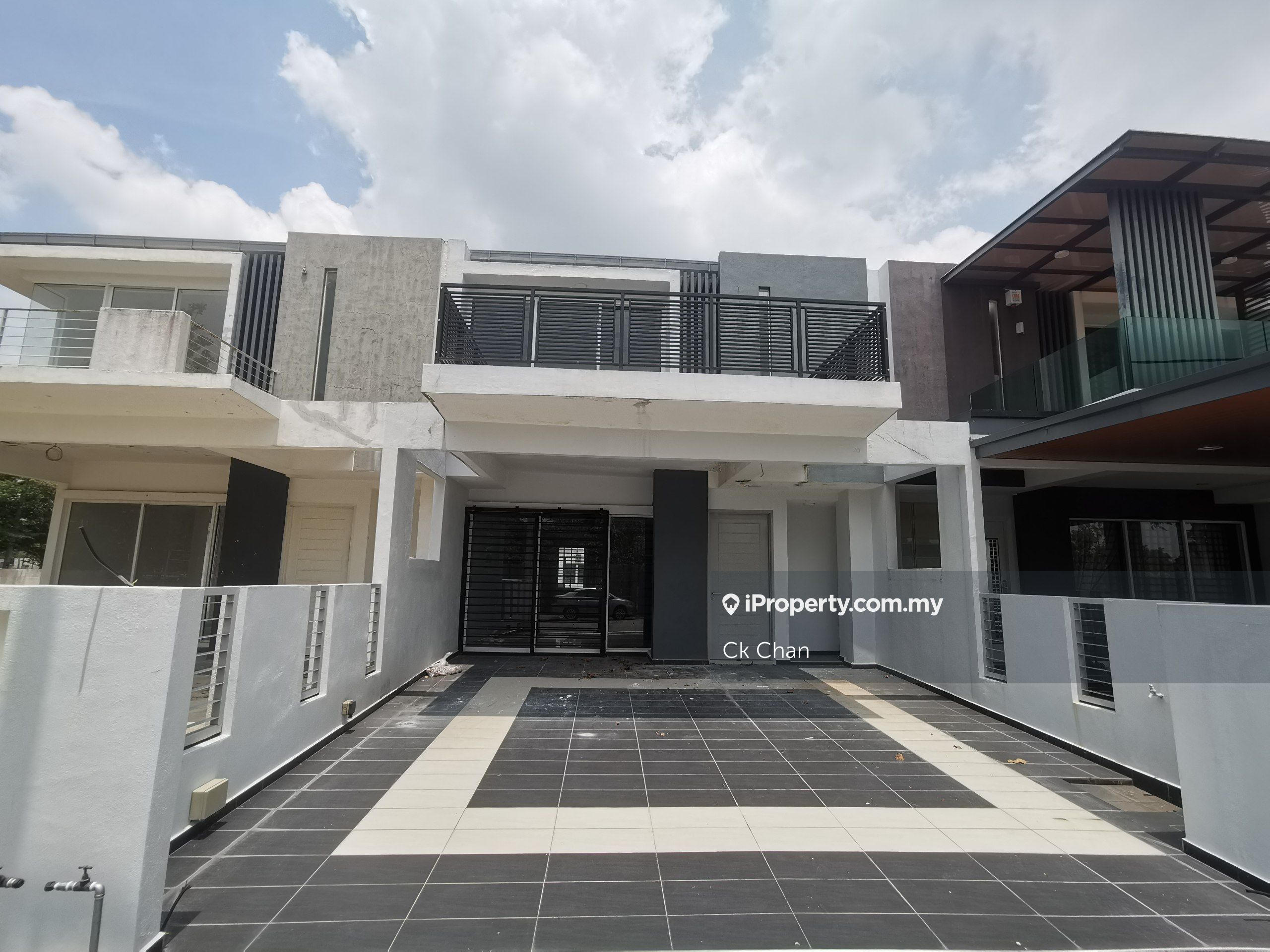 Country Villas Resort, Ayer Keroh for sale - RM458000 | iProperty Malaysia