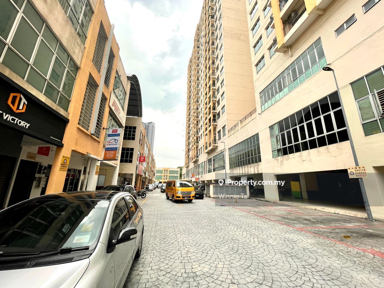 Connaught Avenue taman connaught 3 storey shop cheras, taman connaught