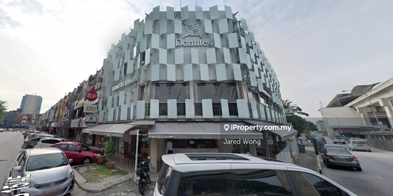 Prime Location Rare High ROI 3storey Shoplot Subang Commercial Hub