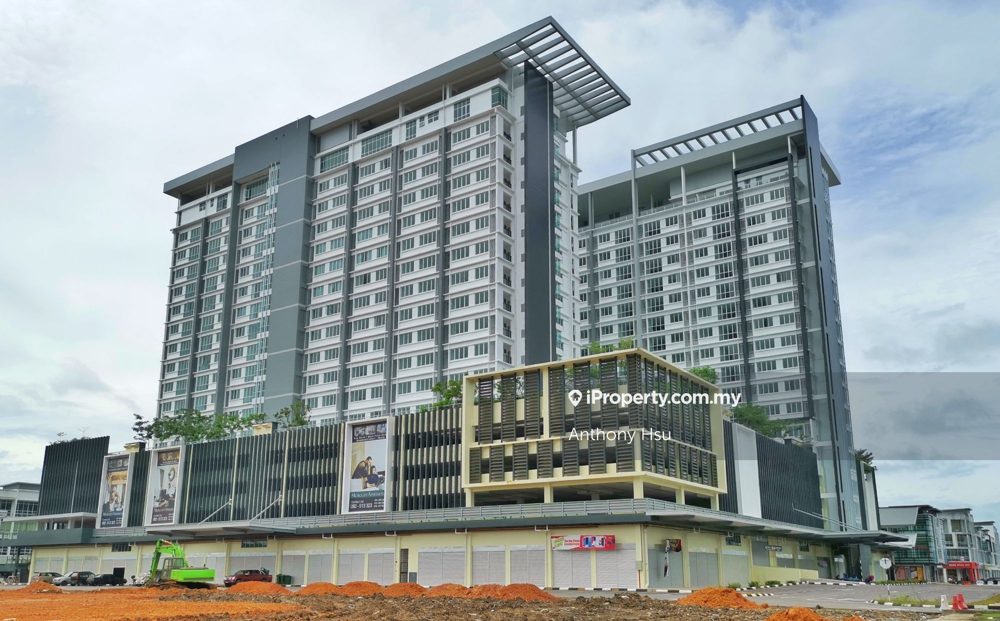 Manhattan Soho Serviced Residence 3 Bedrooms For Sale In Kuching Sarawak Iproperty Com My