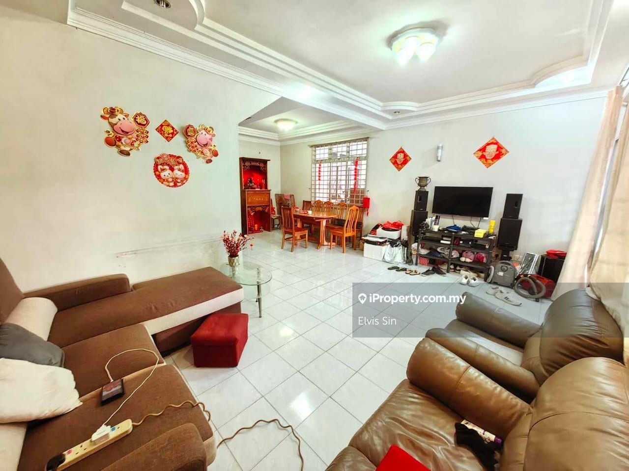 Taman Seri Orkid , Skudai End lot 2sty Terrace/Link House 4 bedrooms