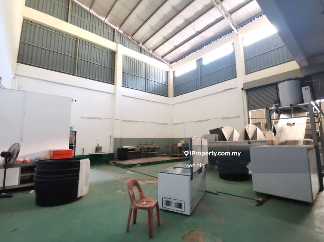 Rawang Perdana Sms Semi D Factory, Rawang Semi D factory for rent