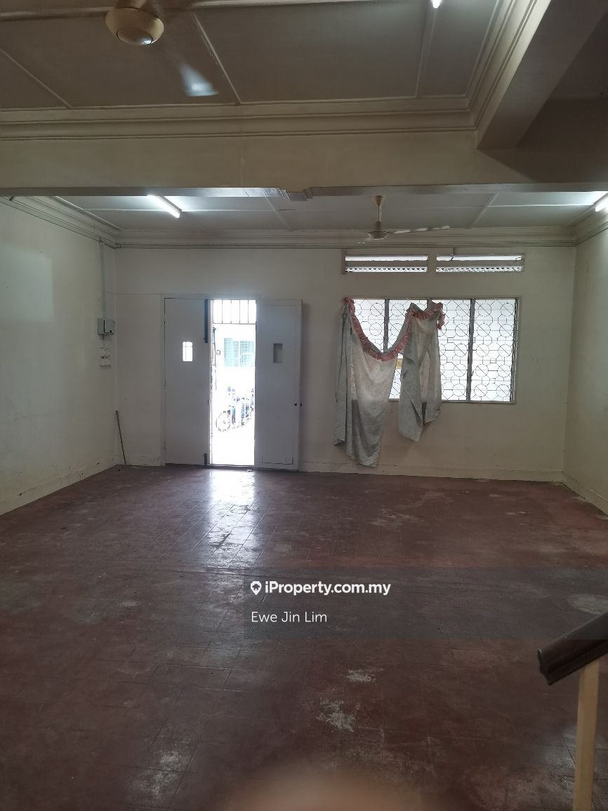2 Storey Terrace At Lorong Kampung Melayu , Ayer Itam