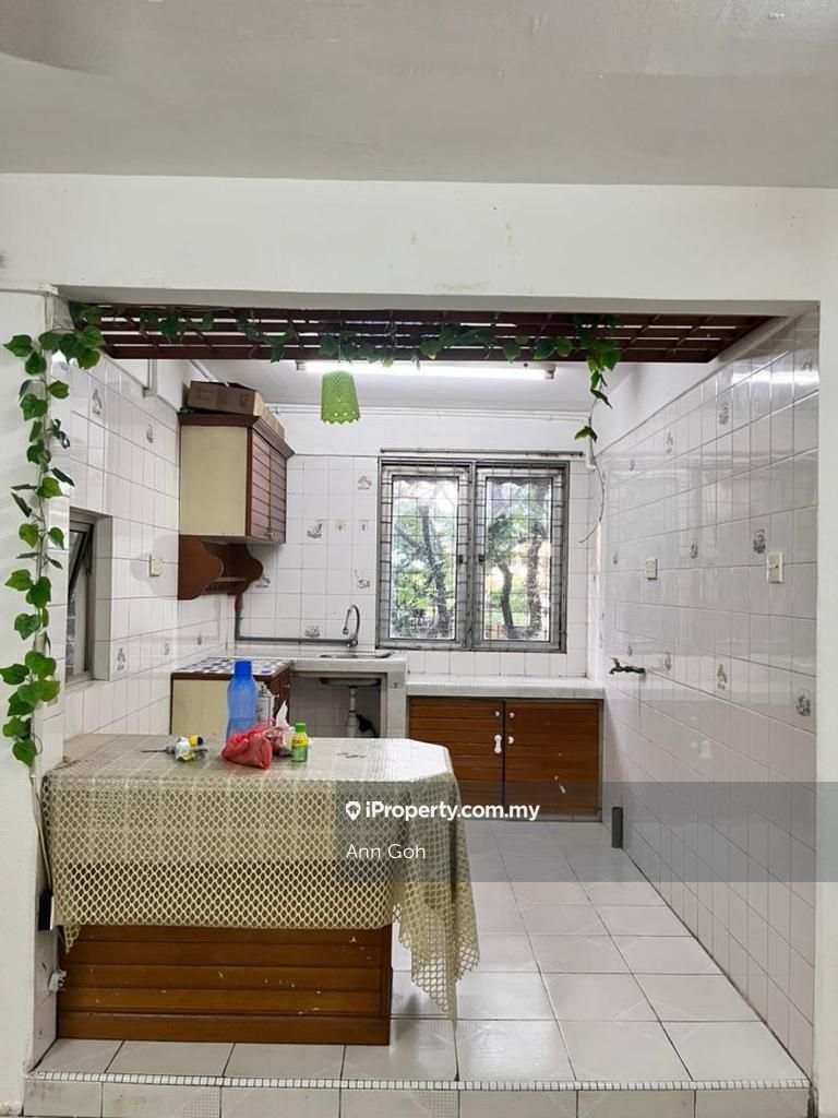 Desa Petaling Flat Intermediate Flat 2 bedrooms for rent in Desa