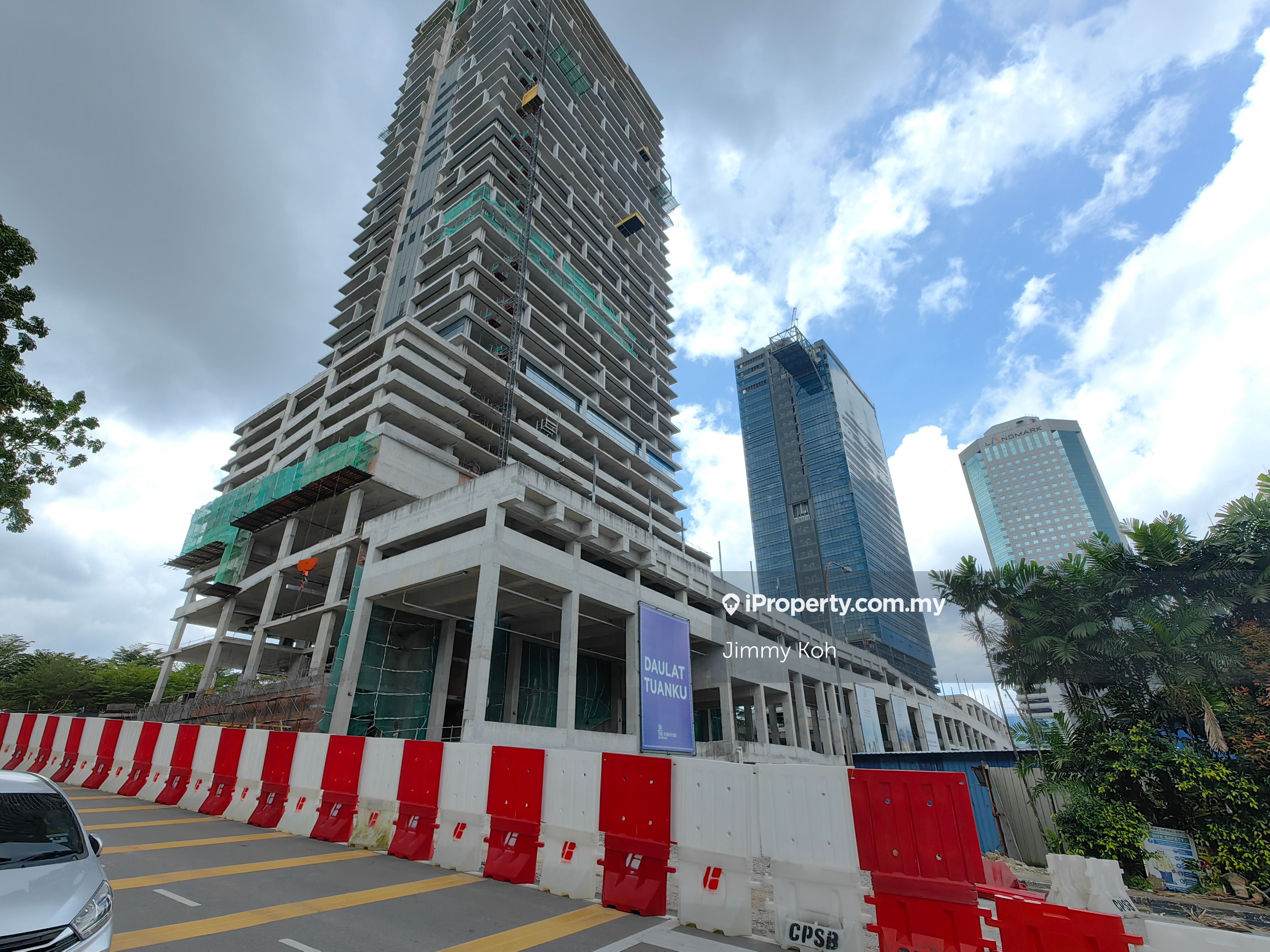The Coronade Residences Intermediate Serviced Residence for sale in