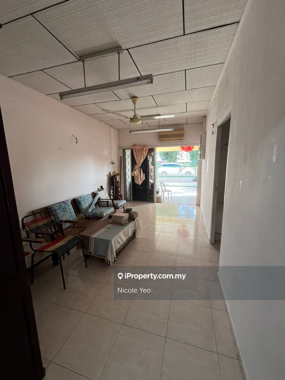 Single Storey Terrace Corner Taman Sri Krubong, Krubong for rent ...