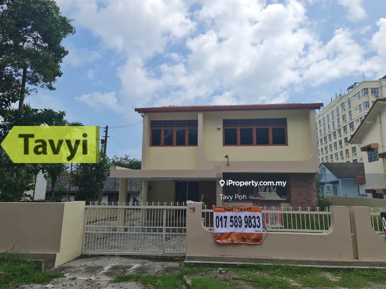 Tanjung Bungah Intermediate Bungalow 4 bedrooms for sale