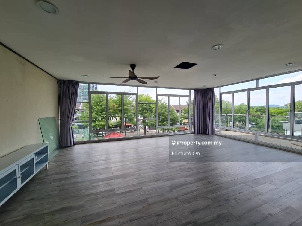 Polo Park, Johor Bahru Semidetached House 6+1 bedrooms for sale