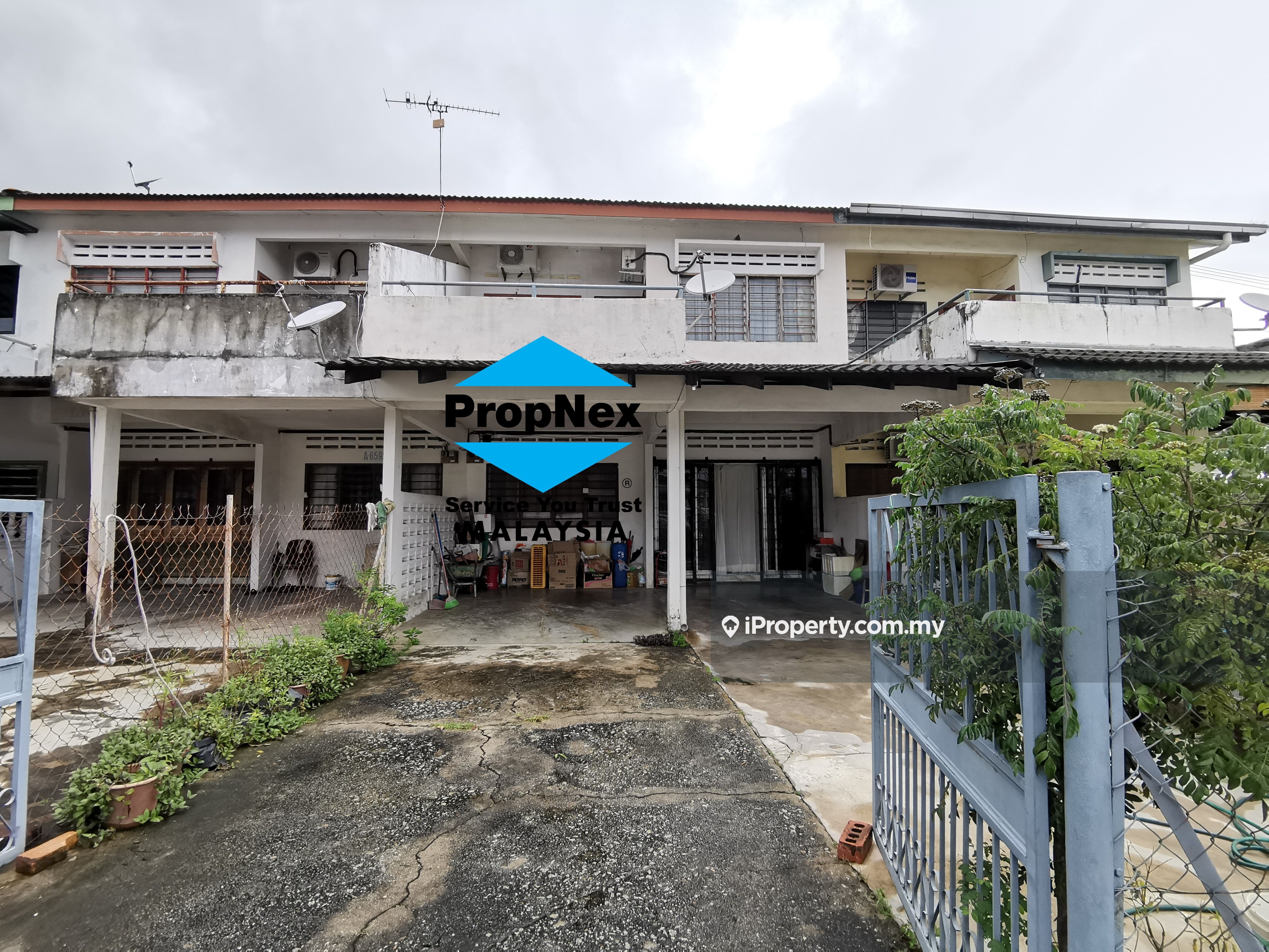 Nice Location Double Storey Terrace House Kuantan 2 Sty Terrace Link House 5 Bedrooms For Sale Iproperty Com My