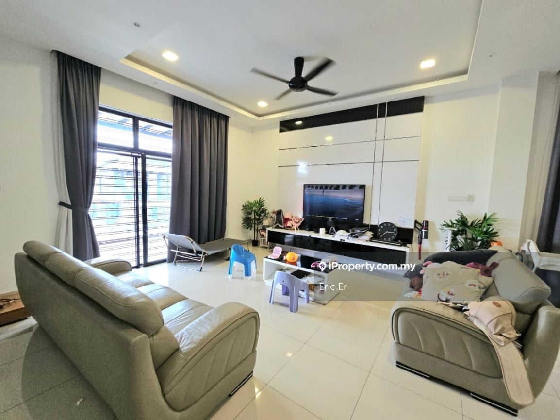 Taman Bandar Cemerlang, Ulu Tiram for sale - RM1150000 | iProperty Malaysia