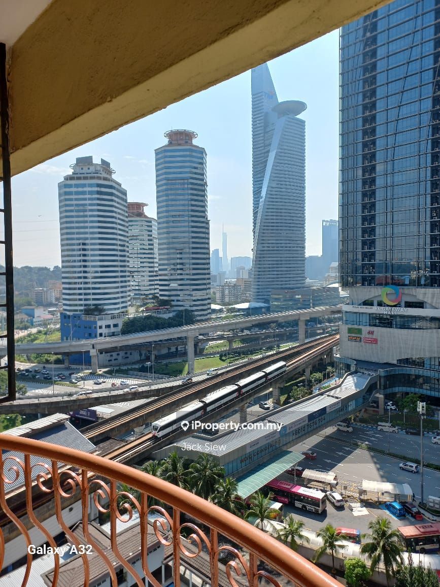 Vista Angkasa Apartment 4 bedrooms for sale in Pantai, Kuala Lumpur