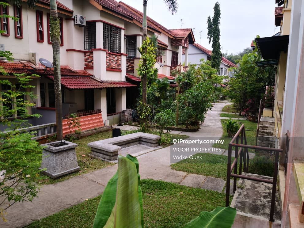 Taman Nusa Idaman Double Storey Terrace Johor Bahru Intermediate 2 Sty Terrace Link House 4 Bedrooms For Sale Iproperty Com My