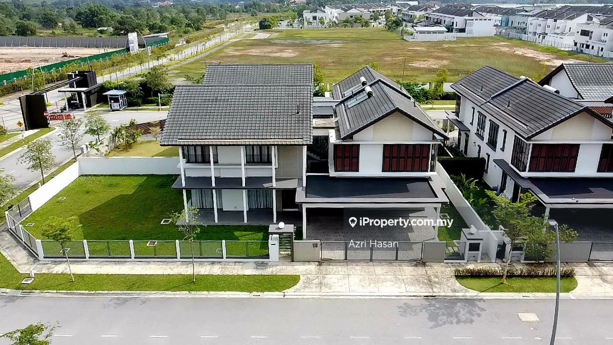 Elmina, Shah Alam Corner lot Semidetached House 5+2 bedrooms for sale