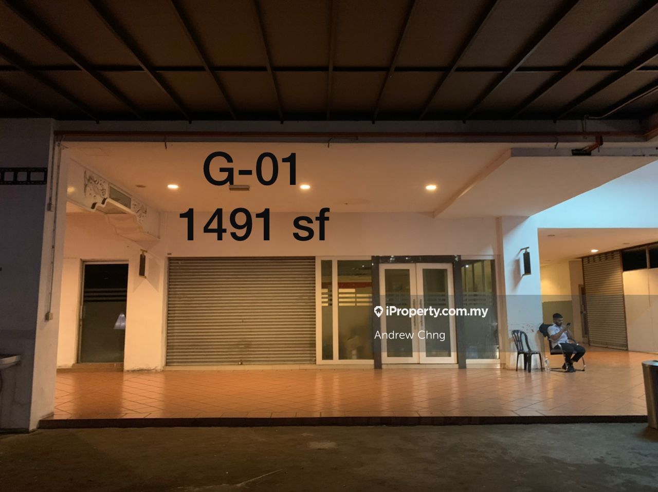 The Heritage Mines Commercial Shop , Seri Kembangan End lot Shop for