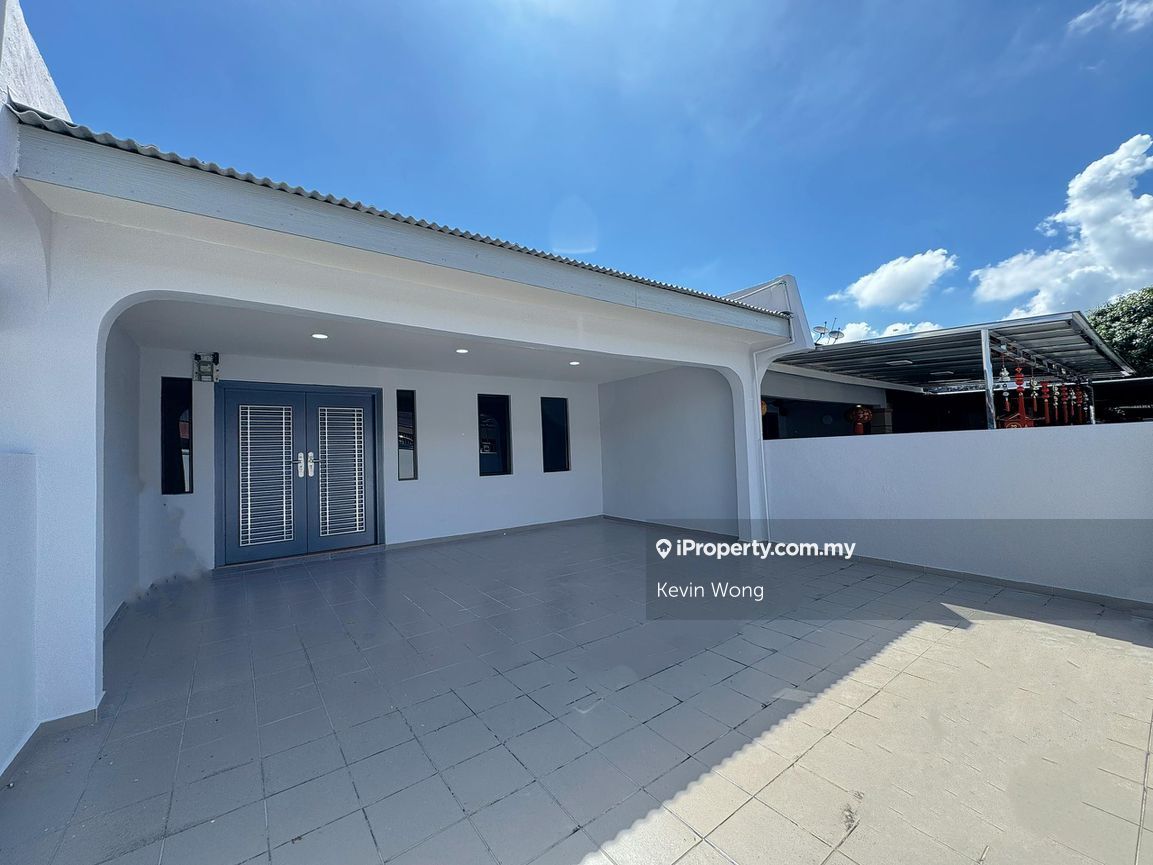 Taman Rinting, Johol 1sty Terrace/Link House 3 bedrooms for sale