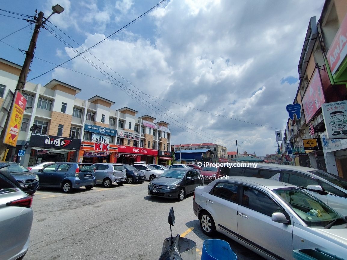 Selayang Jaya, Selayang 1sty Terrace/Link House 4 bedrooms for sale