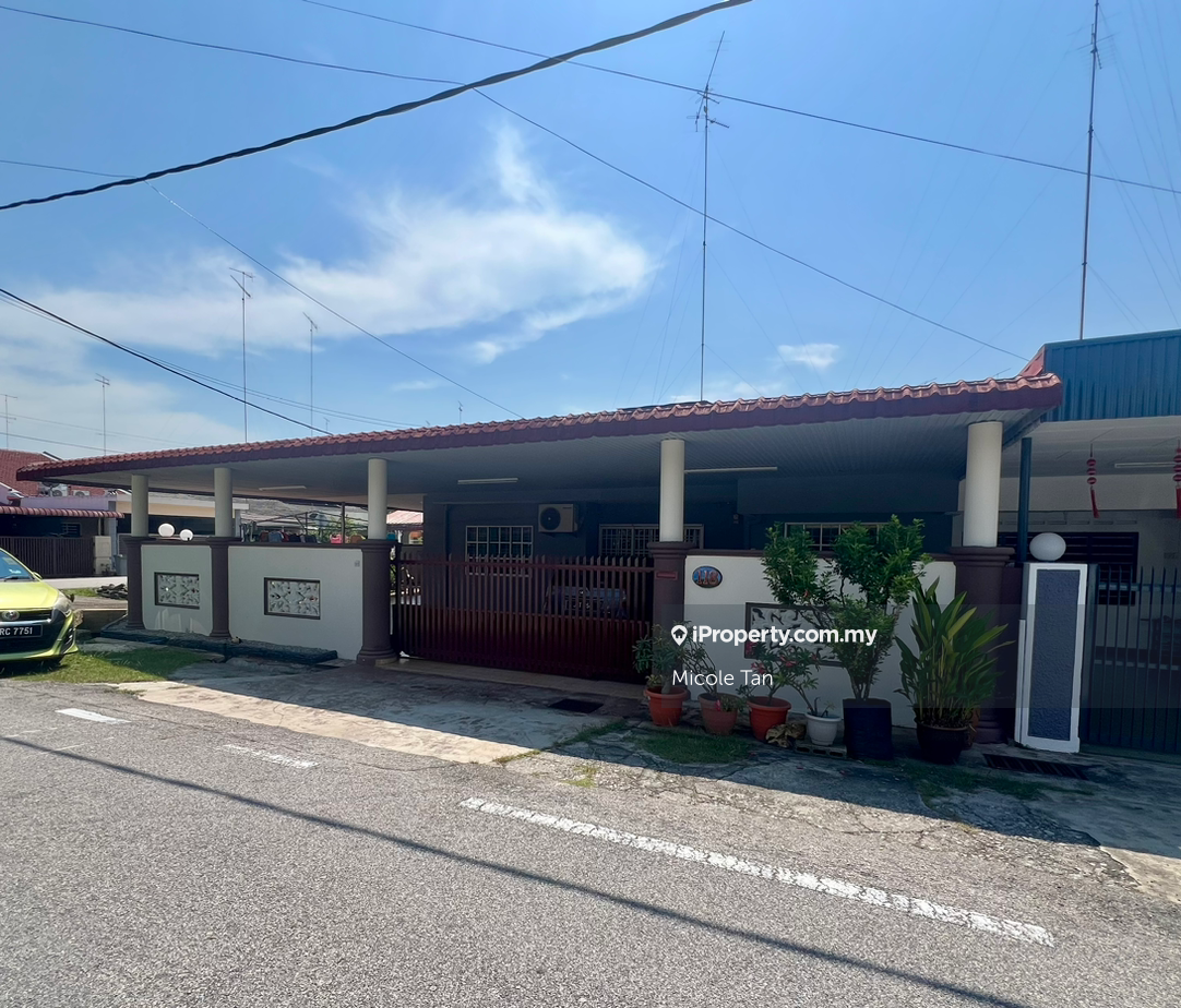 Jalan Junid, Muar Corner lot Semi-detached House 4 bedrooms for sale ...