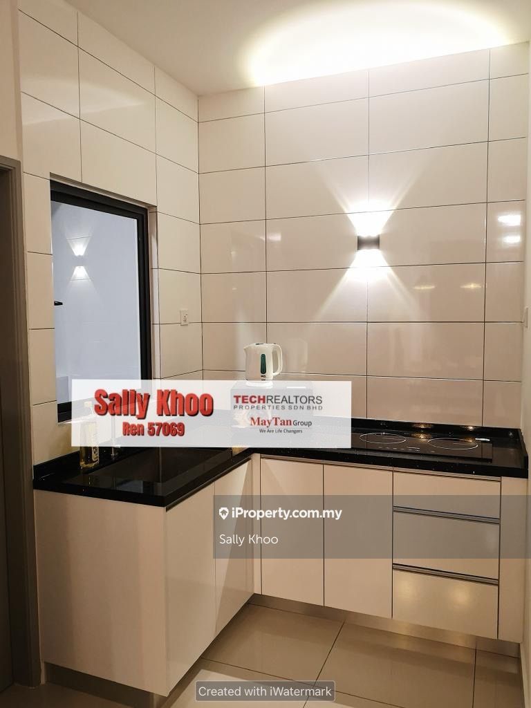 Iconic Vue Apartment 3 bedrooms for rent in Batu Ferringhi, Penang