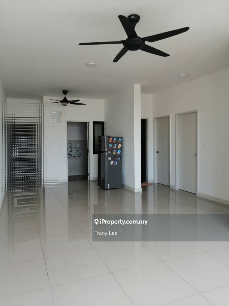 Tuan Residency Serviced Residence 3 bedrooms for sale in Jalan Kuching