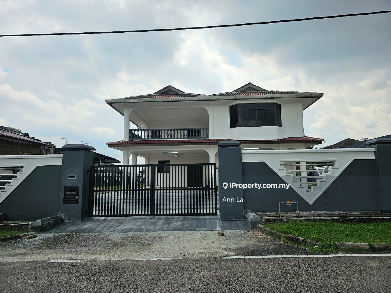 Taman Anggerik (Fully Renovated) 2 Storey Bungalow, Johor Bahru Bungalow 6 bedrooms for sale ...