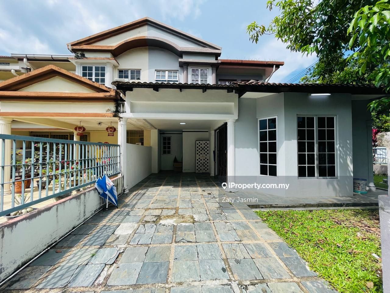 Corner 2 Storey Terrace SD11 Bdr Sri Damansara, Damansara 2sty Terrace