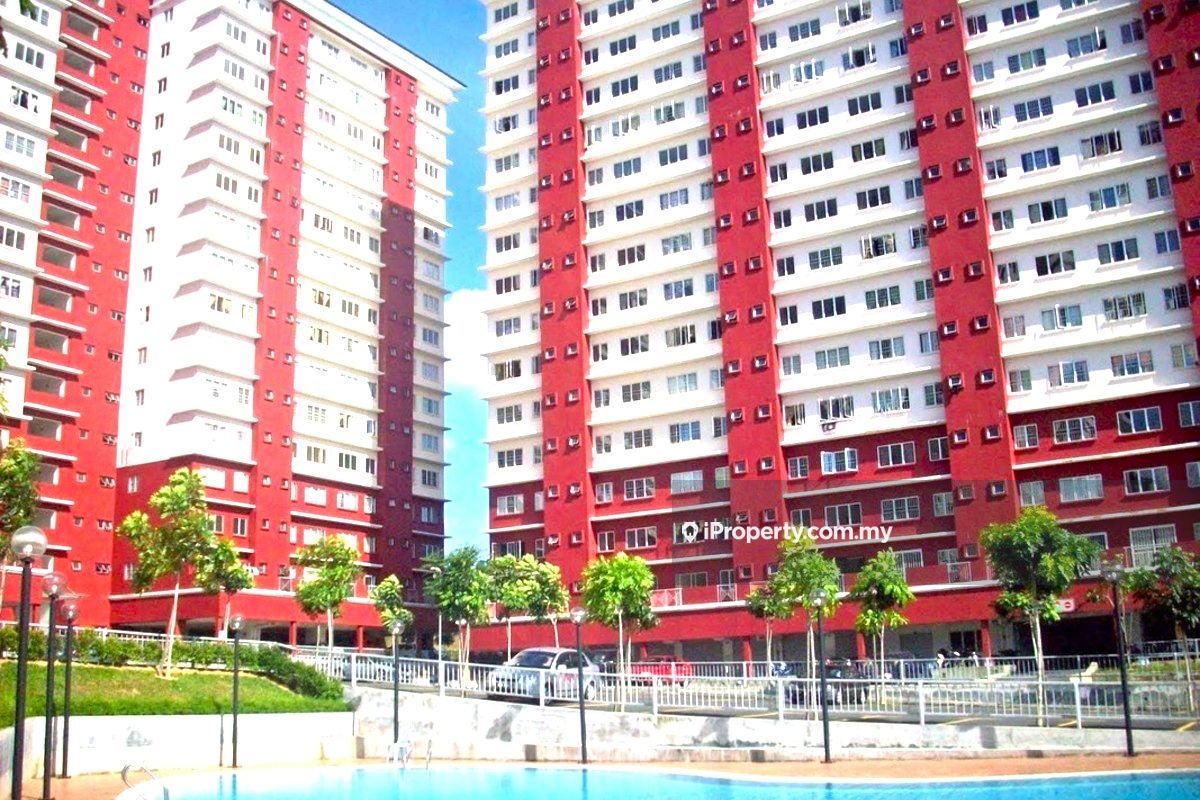 The Lumayan Apartment Intermediate Apartment 3 bedrooms for rent in