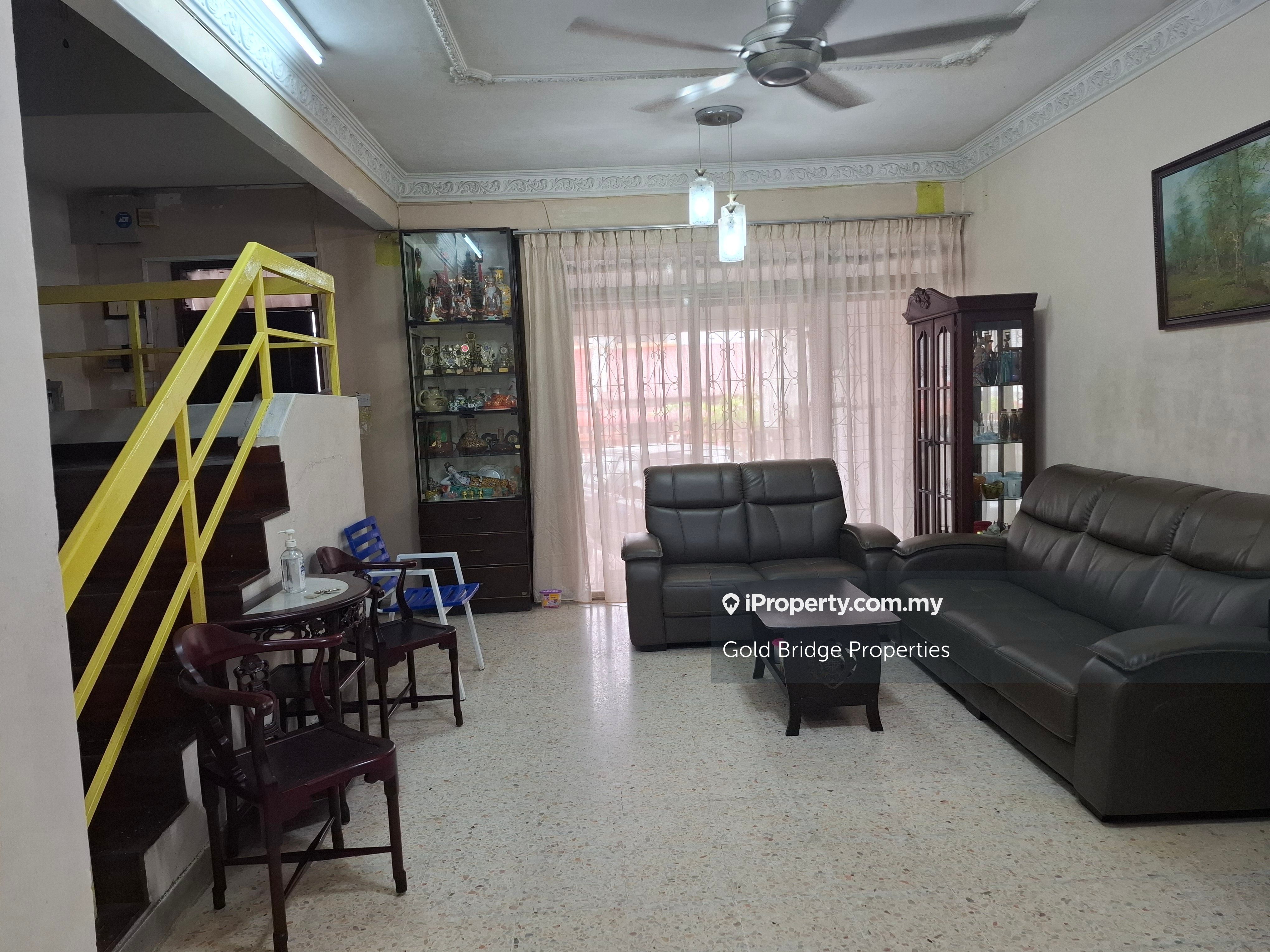 Taman Sri Amar, Pandan, Johor Bahru Intermediate 2sty Terrace/Link