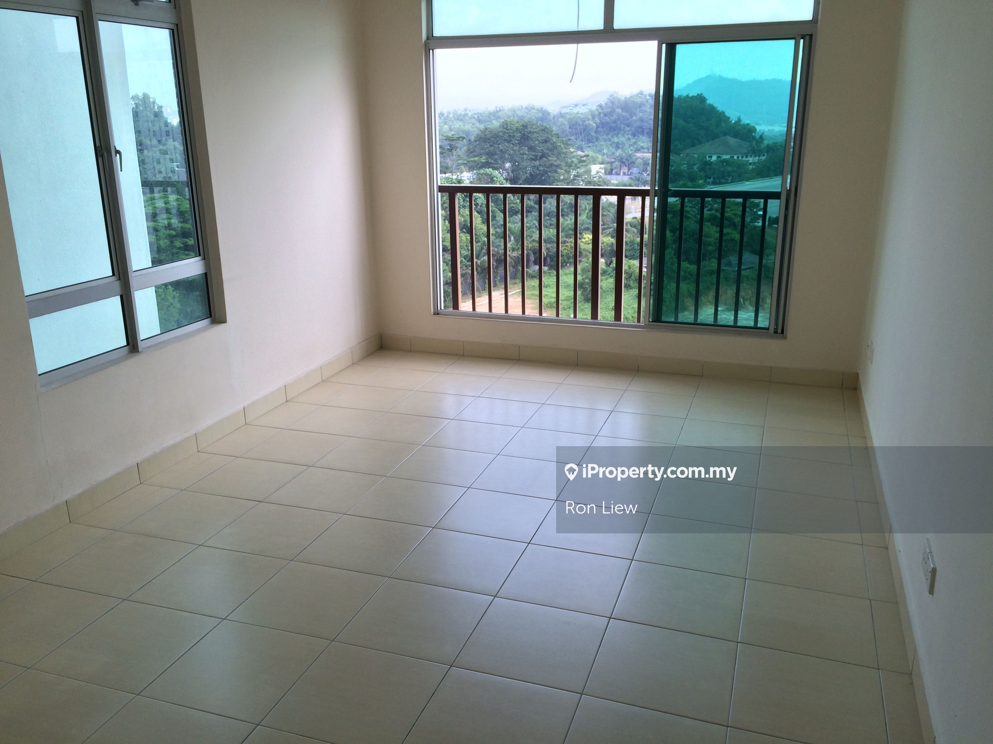 Villa Park Intermediate Condominium 3 bedrooms for sale in Seri