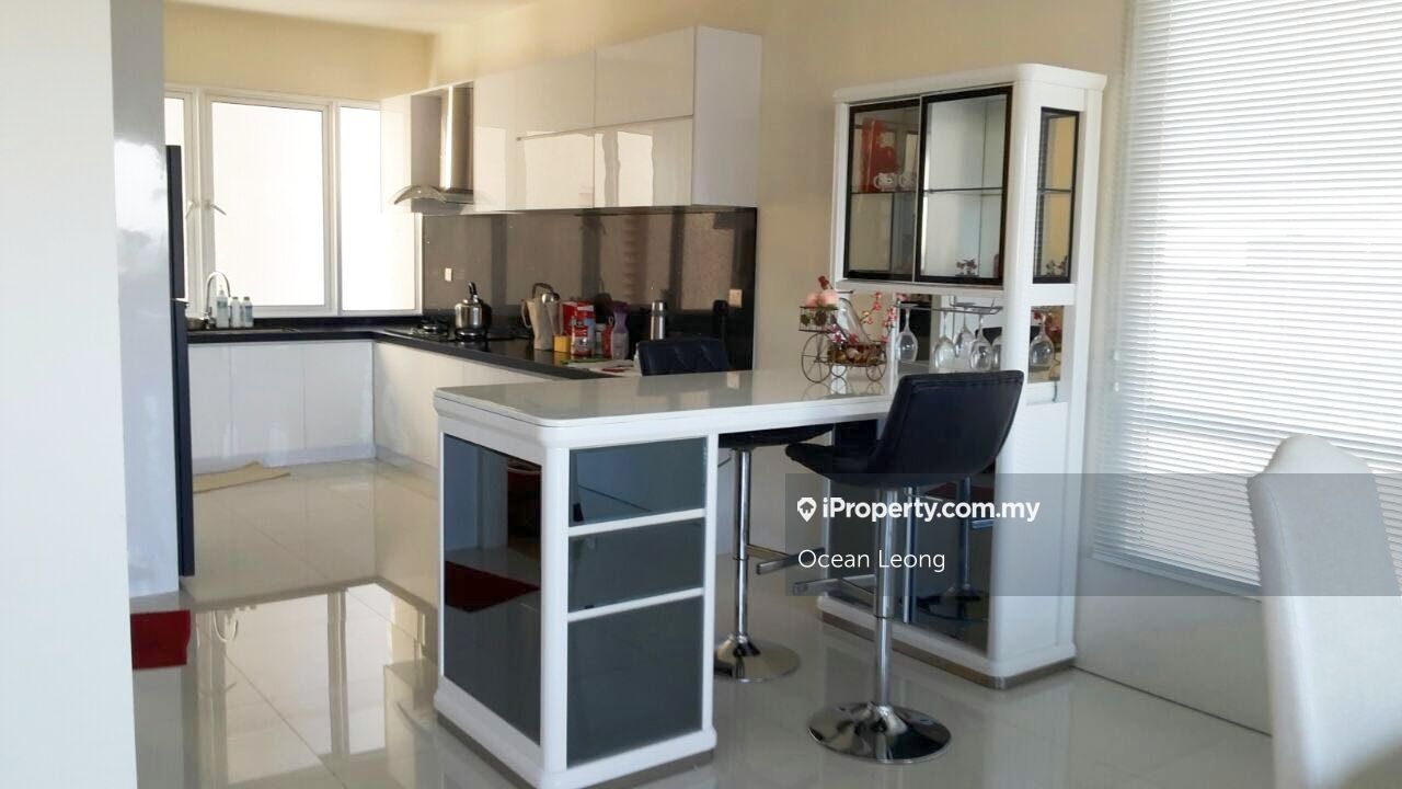 Central Park Condominium Condominium 4 1 Bedrooms For Rent In Jelutong Penang Iproperty Com My