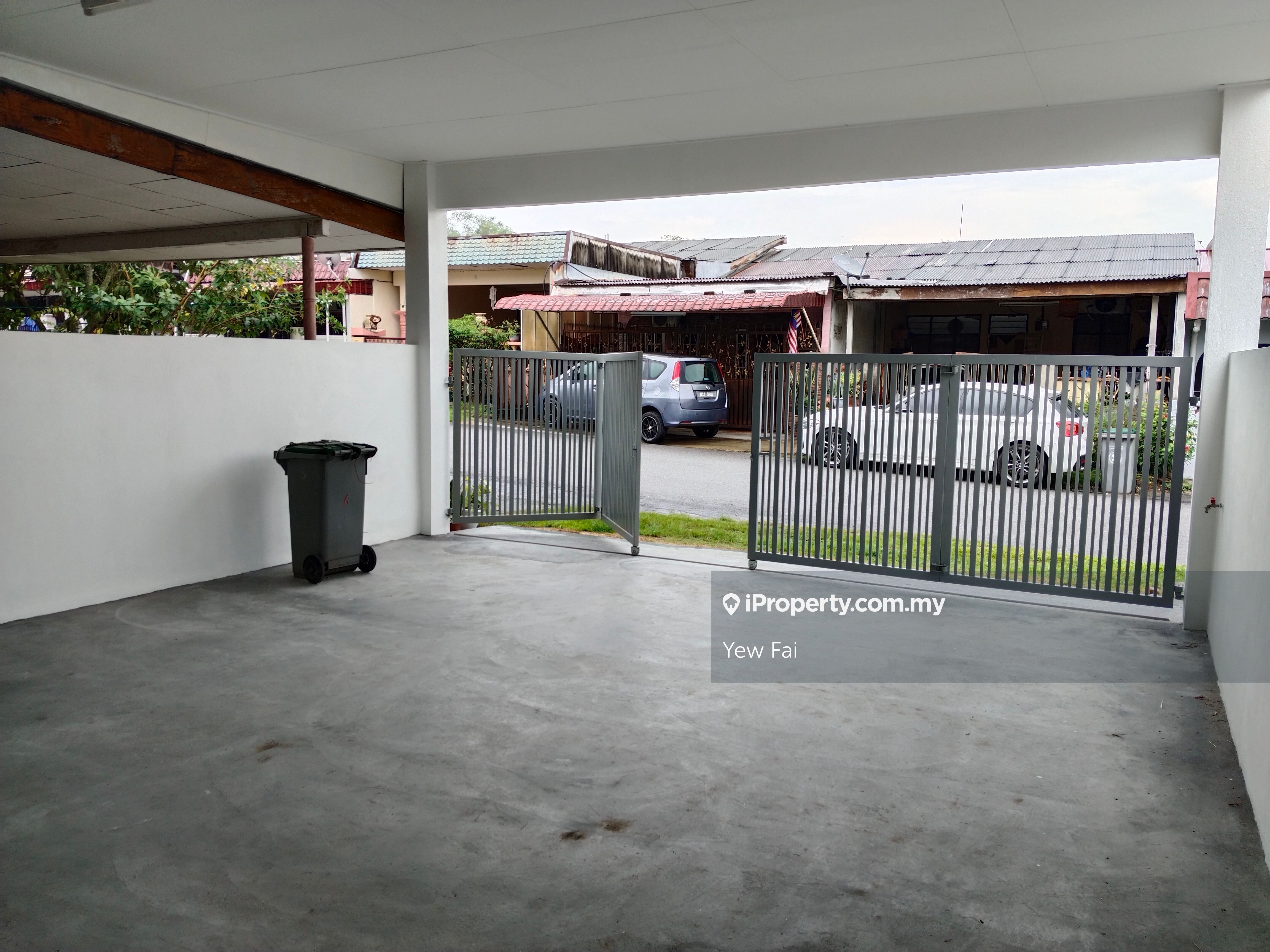 Taman Desa Rhu, Seremban Intermediate 1sty Terrace/Link House 3