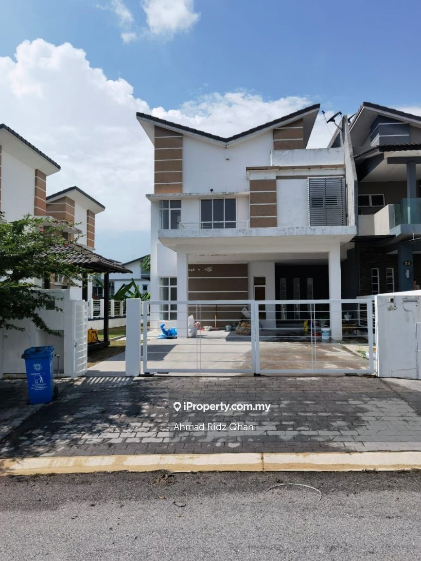 Greenhill Residence, Shah Alam Intermediate 2sty Terrace/Link House 4+1 bedrooms for sale