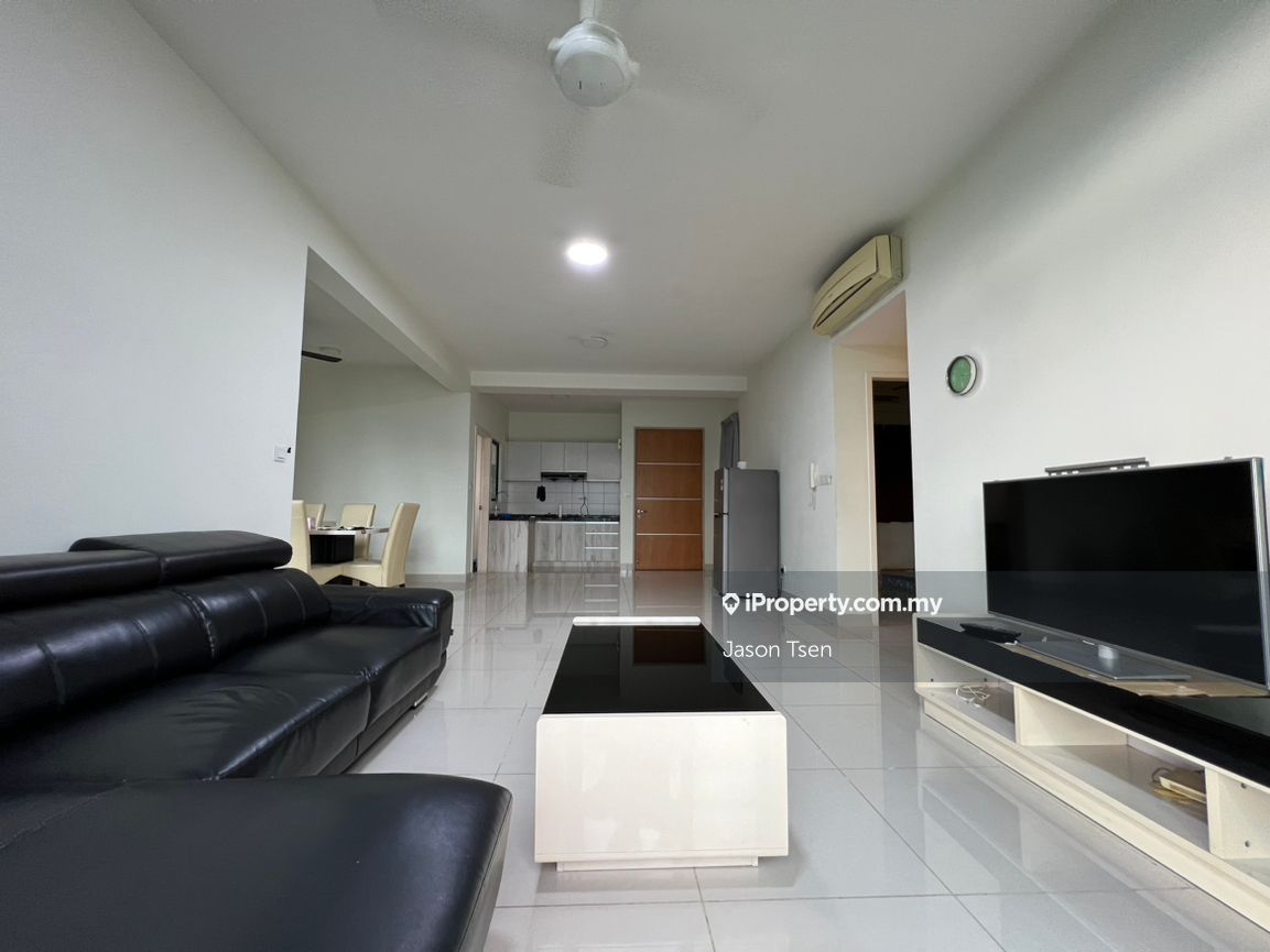 The Z Residence Corner lot Condominium 3 bedrooms for rent in Bukit ...