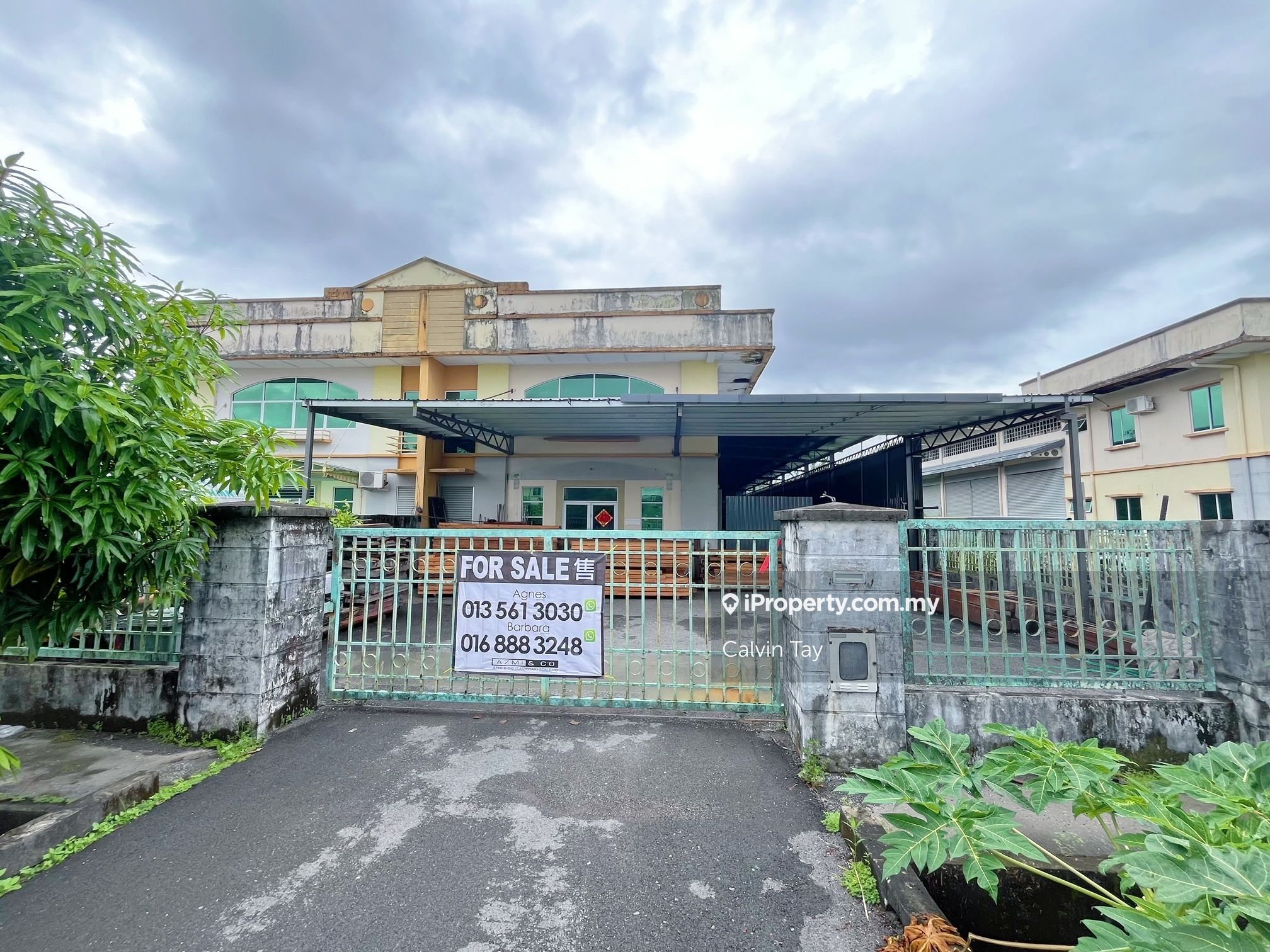 2 Storey Semi D Industrial Warehouse at Demak Laut Industrial Park Kuching , Kuching for sale