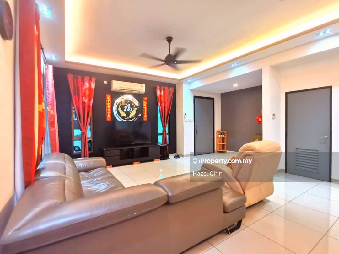 Jalan Ceria, Bandar Putra Kulai Cluster House, Kulai for sale