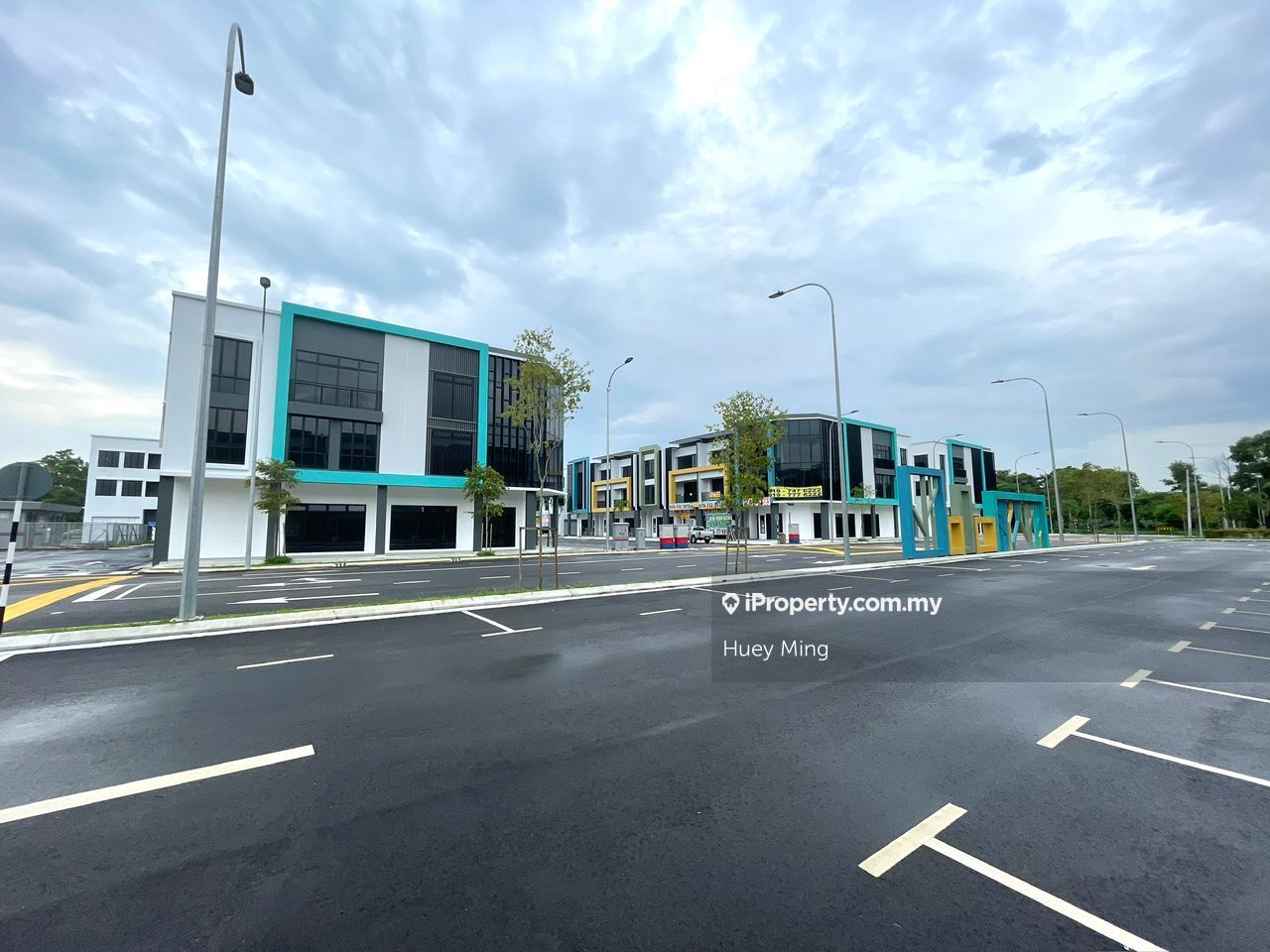 The Artiz Setia Indah Shoplot, Jalan Setia 3, Taman Setia Indah