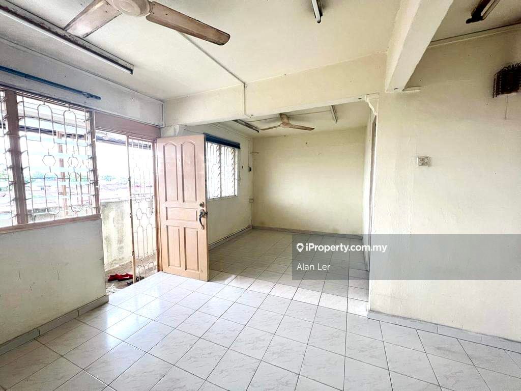 Flat Taman Ungku Tun Aminah Flat 1 bedroom for sale in Skudai, Johor ...