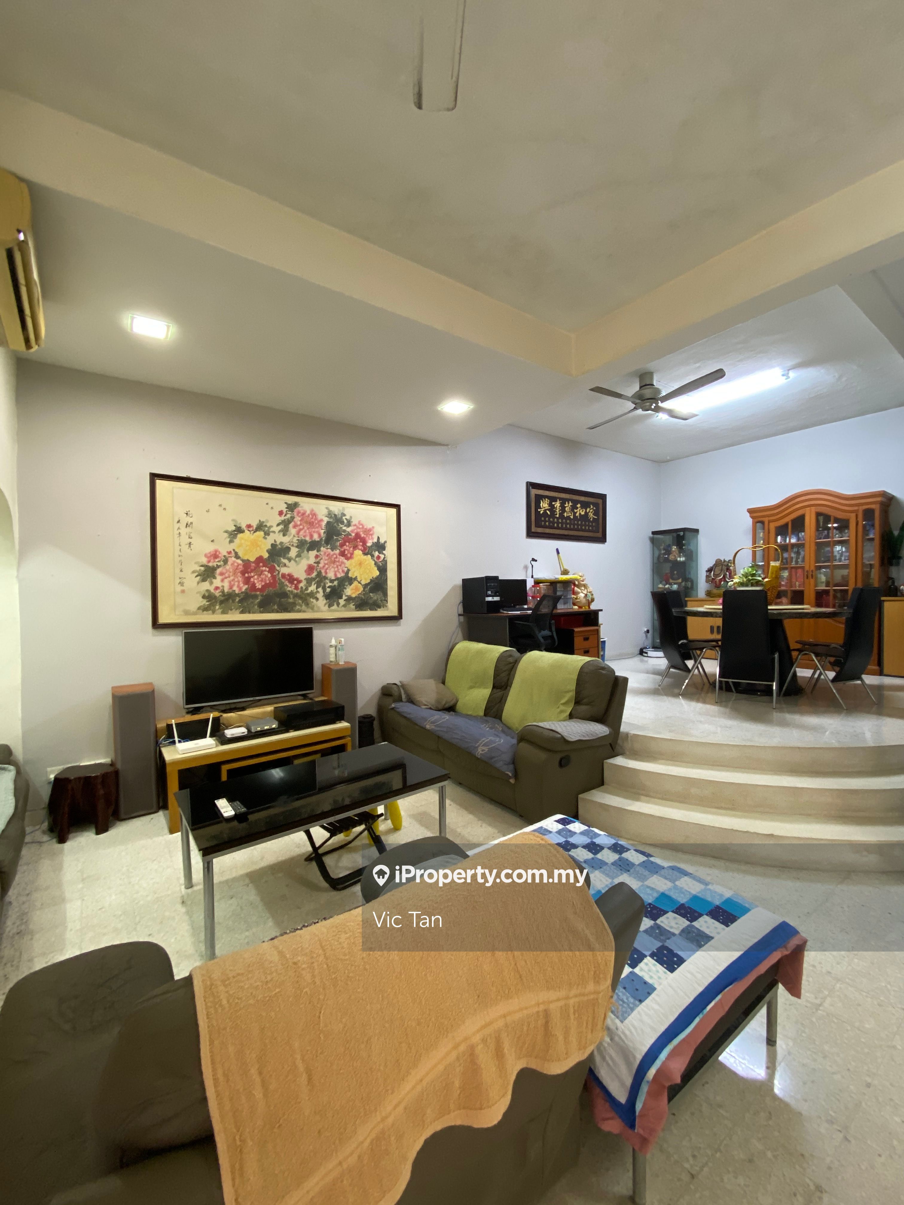 2 Storey Freehold Taman Supreme, Desa Aman, Yulek, Cheras for sale