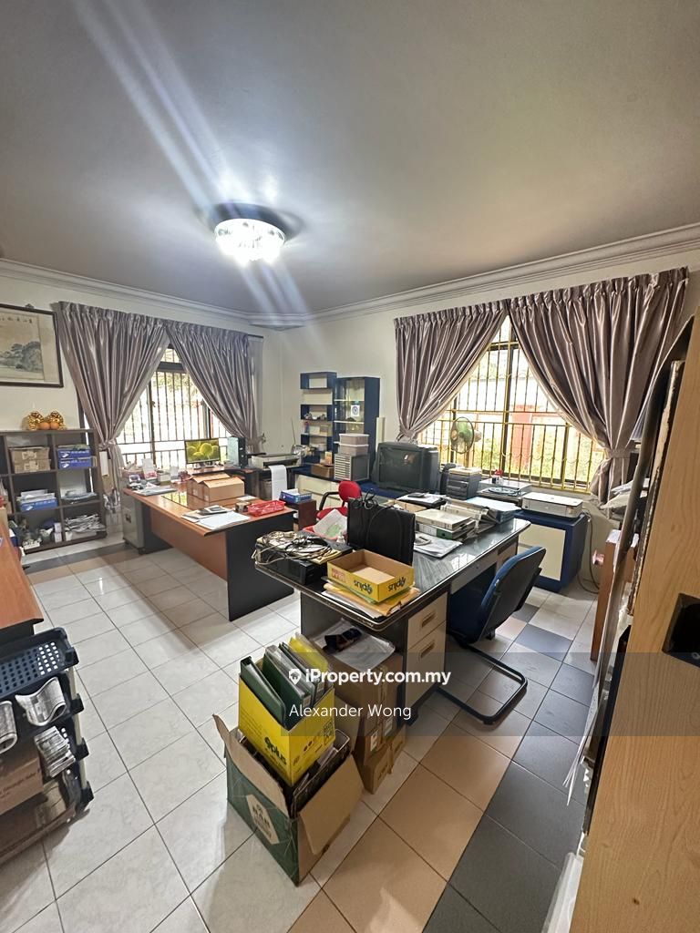 2 Storey Taman Bukit Mewah Skudai Johor Bahru, Skudai End lot 2sty