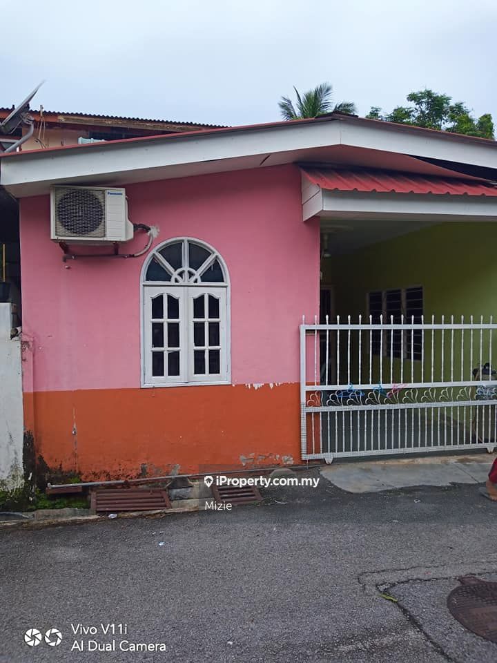 Seberang Jaya Corner lot Cluster House 4 bilik tidur untuk dijual 