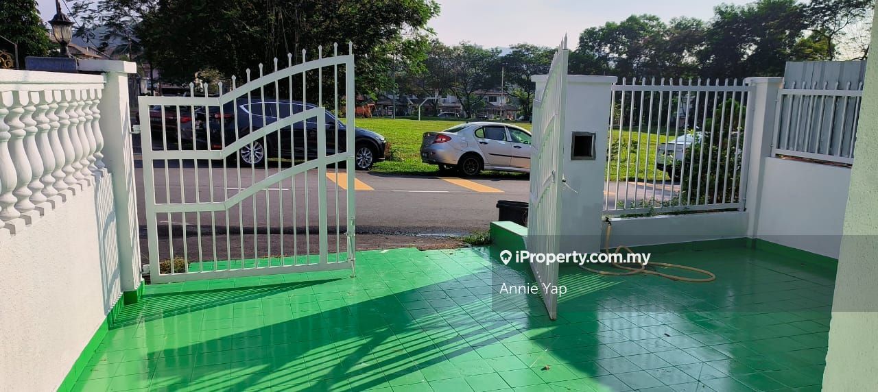 Taman Sri Bahagia 2 Storey Terrace House For Sale, Cheras for sale